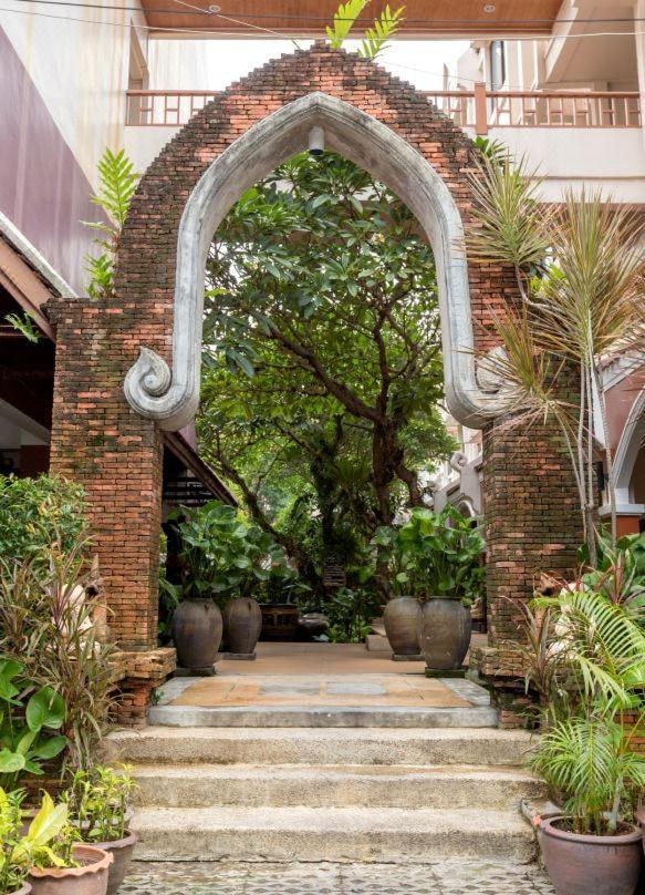 The Top Patong Resort. المظهر الخارجي الصورة